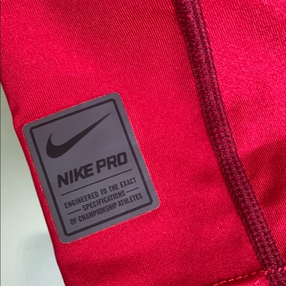 Nike Pro Dri-Fit Red - Picture 3 of 6